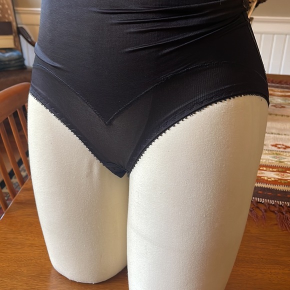 Vintage Sears Shaper Black 36C - Picture 7 of 11